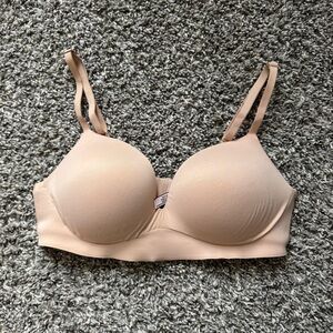 Incredible by Victoria’s Secret Padded No Wire 36C